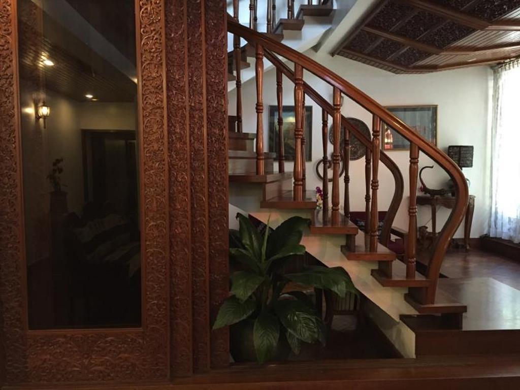 Classique Inn Yangon Exterior foto