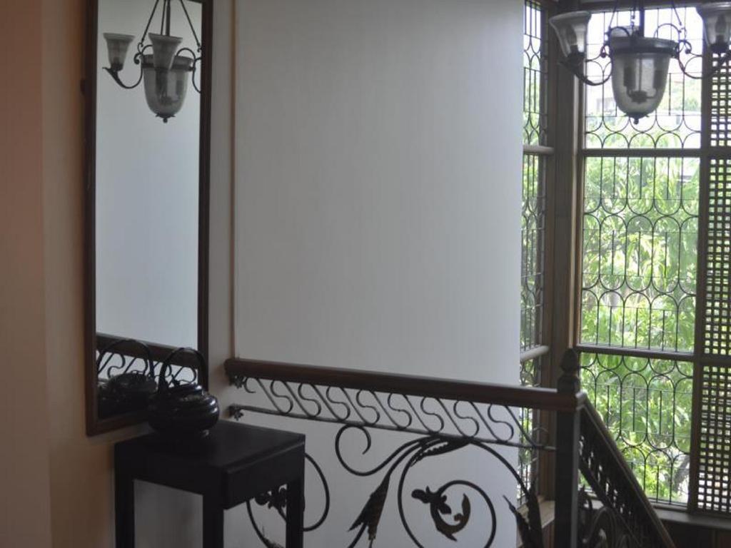 Classique Inn Yangon Exterior foto